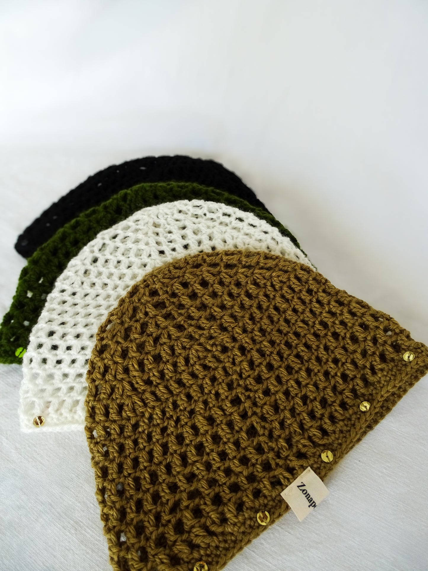 Bonnet Crochet Camel