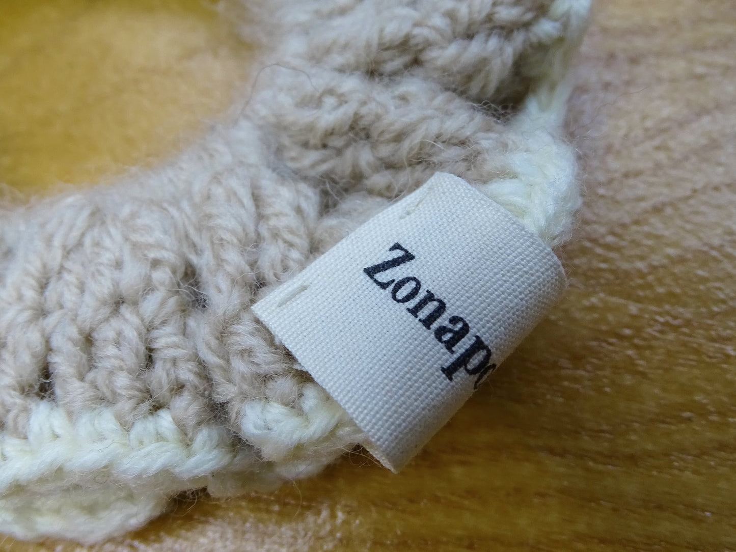 Chouchou crochet beige