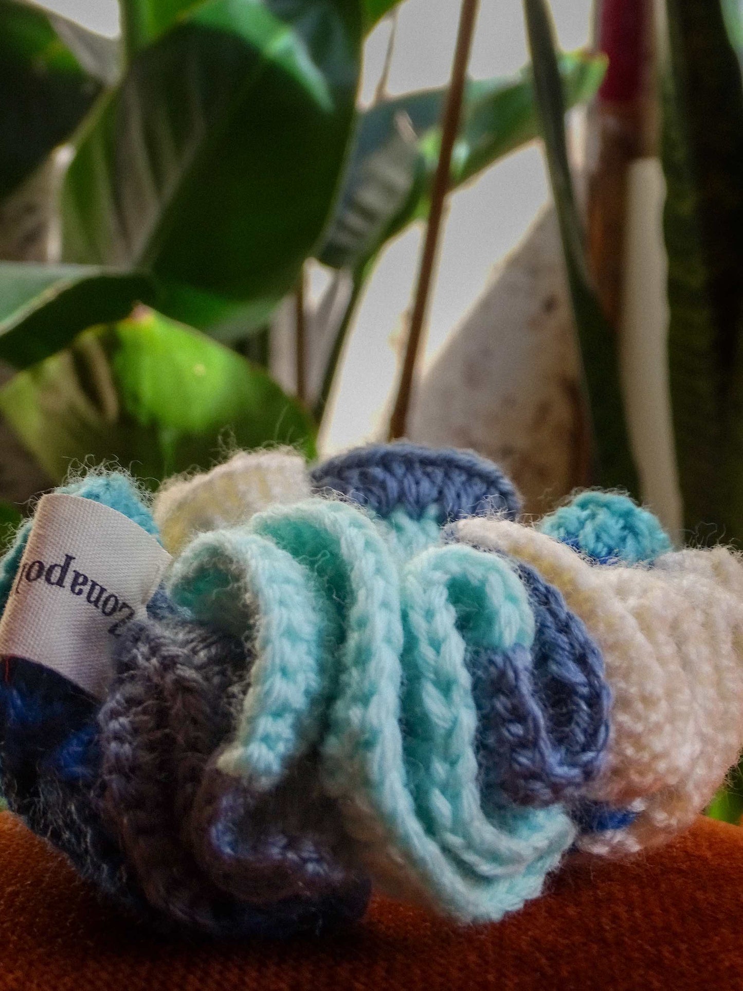 Chouchou crochet bleu gris